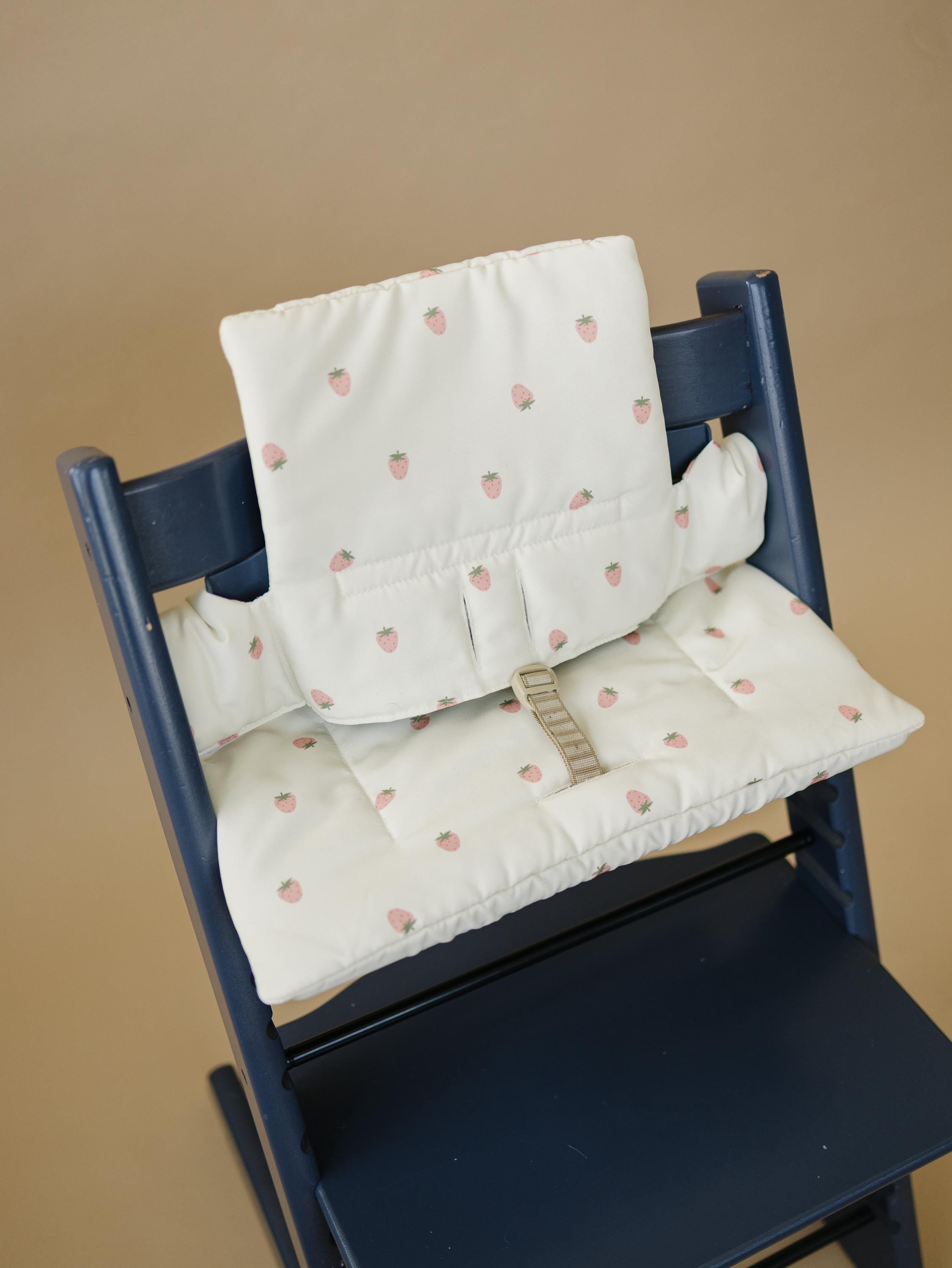 non-toxic highchair cushion for Stokke Tripp Trapp in berry print